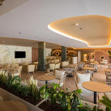 ホテル Radisson & Residences Tenerife - Adults Only プエルト・デ・ラ・クルス