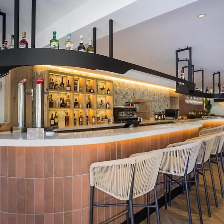 Radisson & Residences Tenerife - Adults Only Hotell