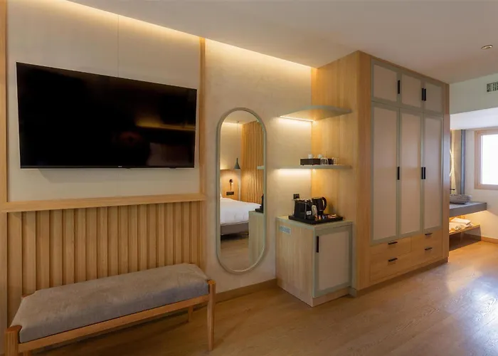 Radisson & Residences Tenerife - Adults Only 5*