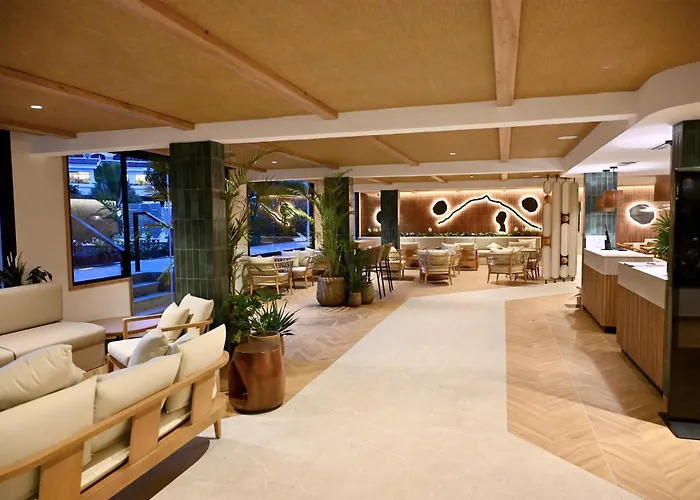 Radisson & Residences Tenerife - Adults Only Hotel 5*