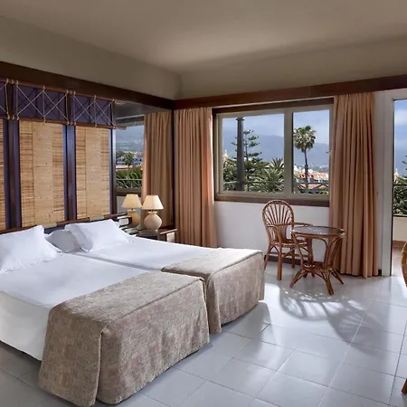 Parque San Antonio Hotel 4*