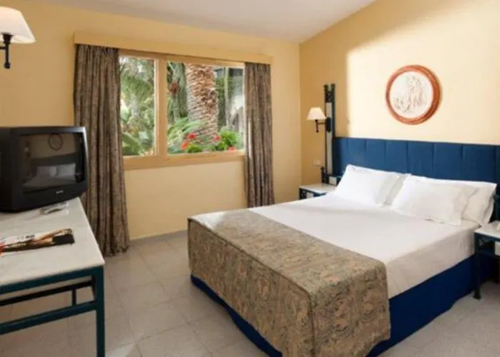 Radisson & Residences Tenerife - Adults Only מלון פוארטו דה לה קרוז