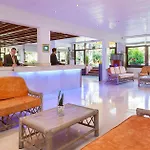 فندق Radisson & Residences Tenerife - Adults Only بويرتو ذي لا كروز