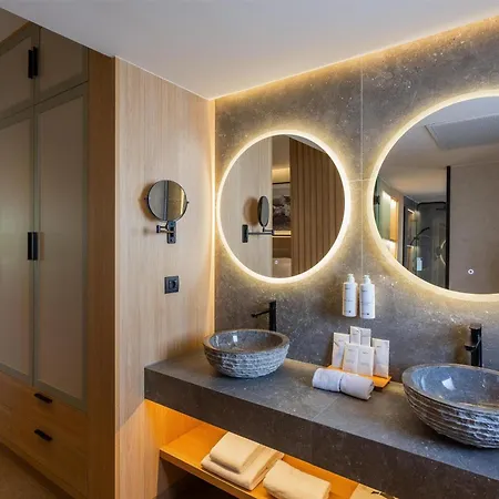 ホテル Radisson & Residences Tenerife - Adults Only 5*