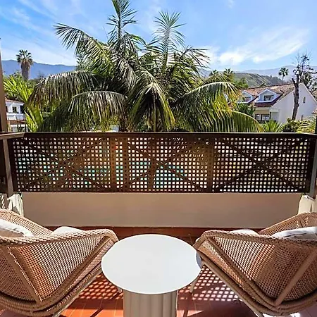Radisson & Residences Tenerife - Adults Only فندق