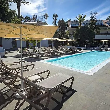 فندق Radisson & Residences Tenerife - Adults Only 5*