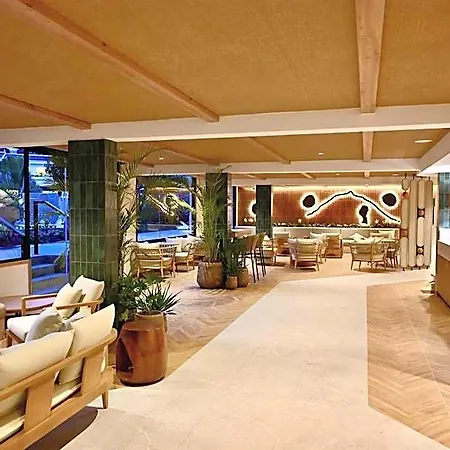 Radisson & Residences Tenerife - Adults Only فندق بويرتو ذي لا كروز