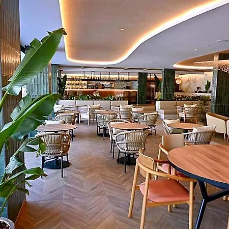 Radisson & Residences Tenerife - Adults Only 5* بويرتو ذي لا كروز