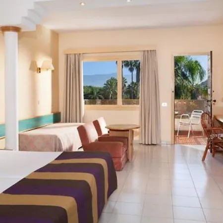 Hotel Parque San Antonio 4*