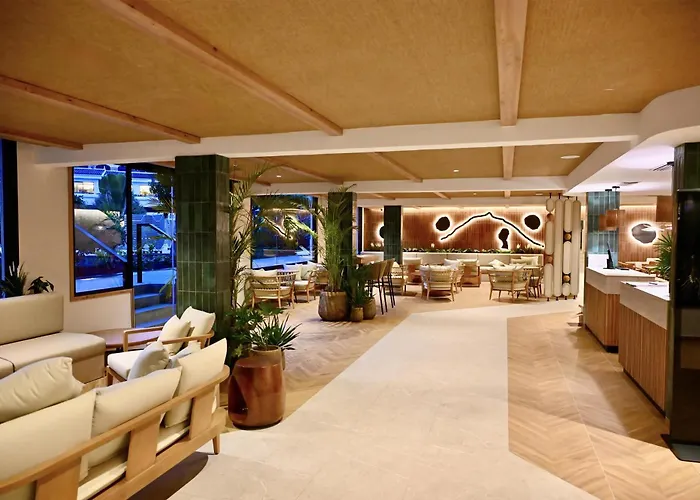 Radisson & Residences Tenerife - Adults Only 5*