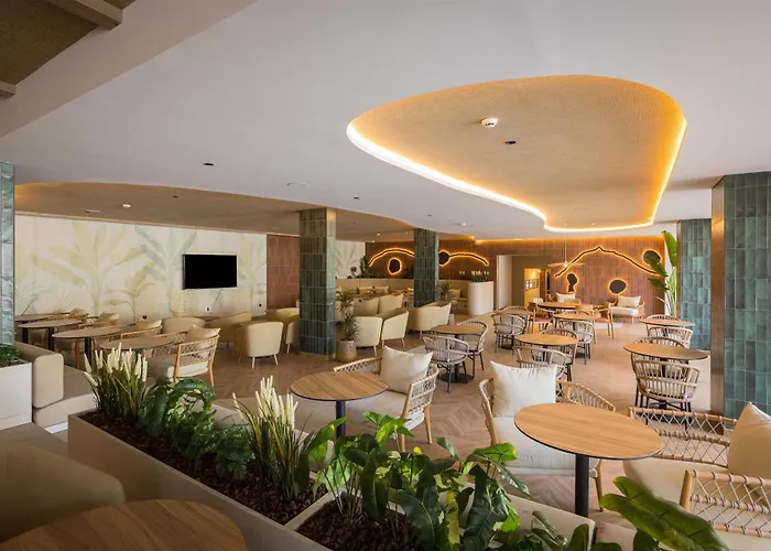 מלון Radisson & Residences Tenerife - Adults Only פוארטו דה לה קרוז