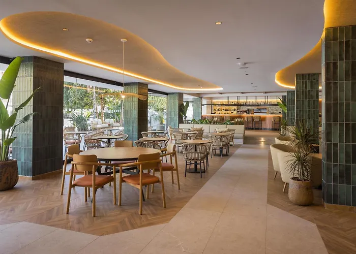Radisson & Residences Tenerife - Adults Only Пуэрто-де-ла-Крус