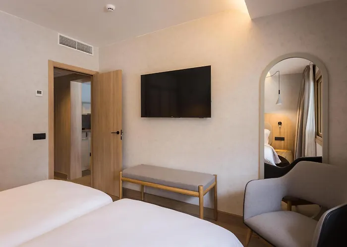 Radisson & Residences Tenerife - Adults Only מלון פוארטו דה לה קרוז